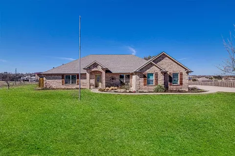 161 Churchill Cir, Weatherford, TX 76085