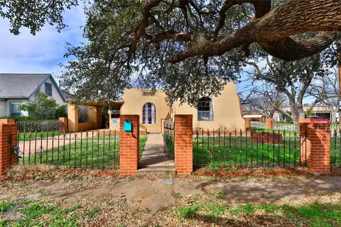 1102 Grand Ave, Abilene, TX 79605