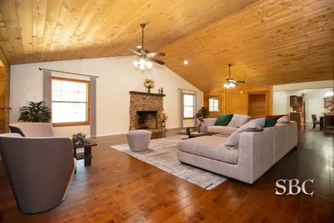 6811 Vail St, Shreveport, LA 71119
