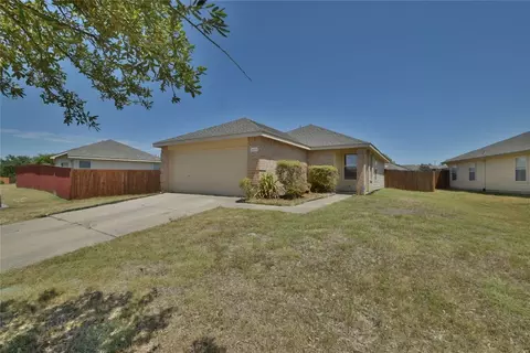 4026 Shawnee Trl, Heartland, TX 75126