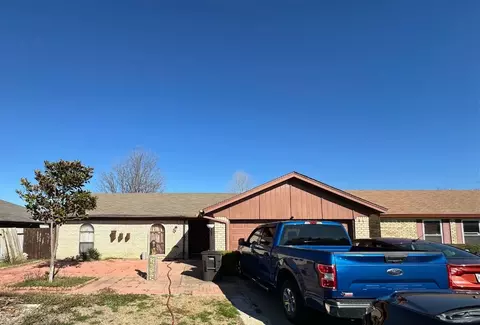 3204 Green Ridge St, Fort Worth, TX 76133