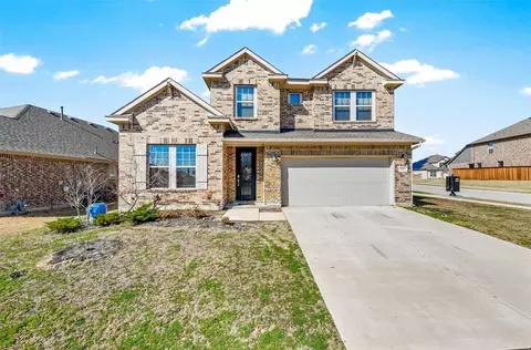 5449 W Wedge Wood Dr, Haltom City, TX 76137