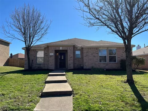 2132 Bent Tree Ln, Mesquite, TX 75181