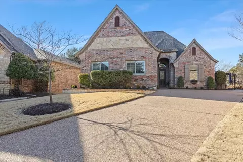 200 Versailles Ln, Keller, TX 76248
