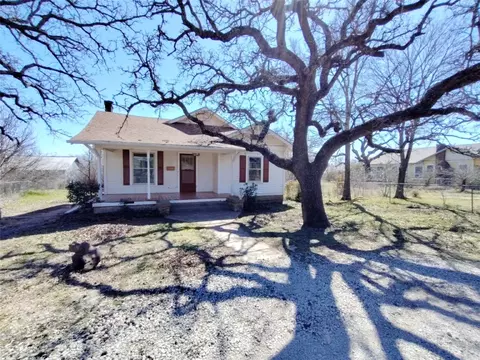 710 E 23rd St, Cisco, TX 76437