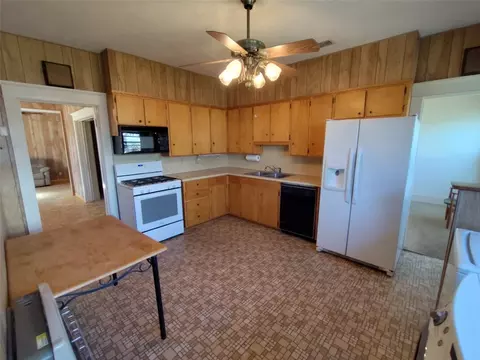 Kitchen - 710 E 23rd St, Cisco, TX 76437 photo 1 of 2