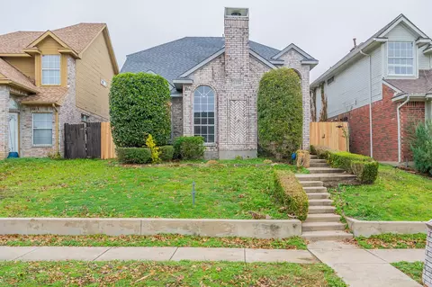 2234 Meadowstone Dr, Carrollton, TX 75006