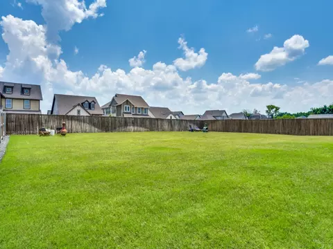 108 Kens Ct, Pilot Point, TX 76258 photo 25