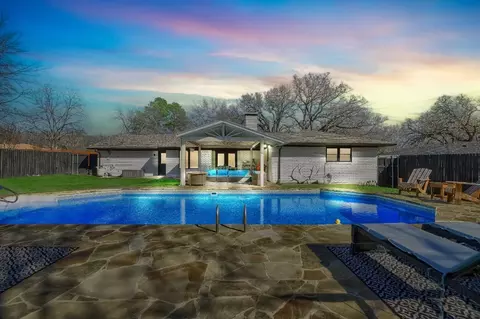 3508 Holly Dr, Denison, TX 75020
