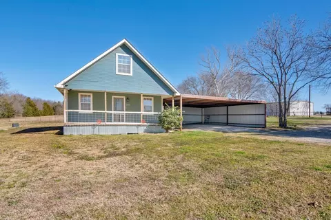 835 Eisenhower Rd, Denison, TX 75020