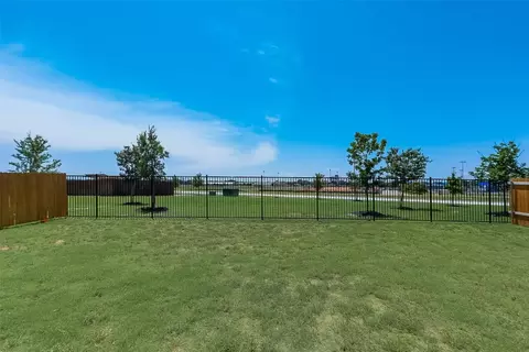 Exterior - 1820 Liam Dr, Anna, TX 75409 photo 4 of 4