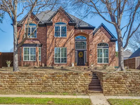 2717 Cascade Dr, Plano, TX 75025
