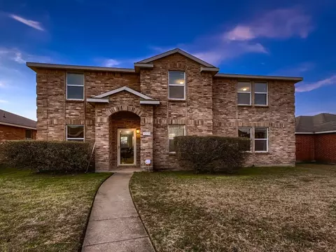 1221 Candler Dr, Lancaster, TX 75134