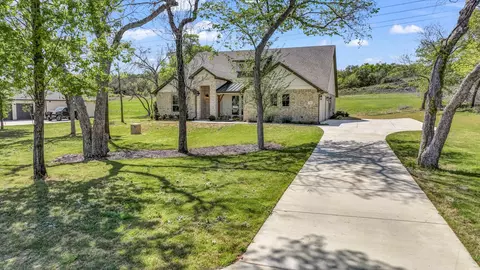 531 Echo Glade Ct, Azle, TX 76020