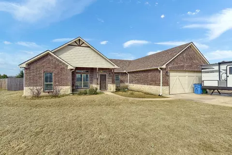 726 S Broadway St, Collinsville, TX 76233