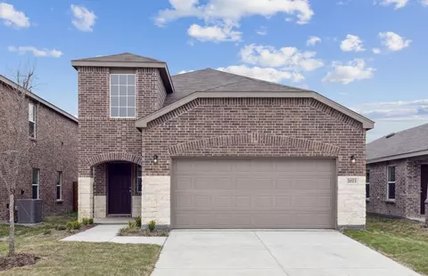 2023 Henrietta Dr, Forney, TX 75126