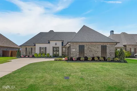 1112 Calle Lago Ct, Bossier City, LA 71111