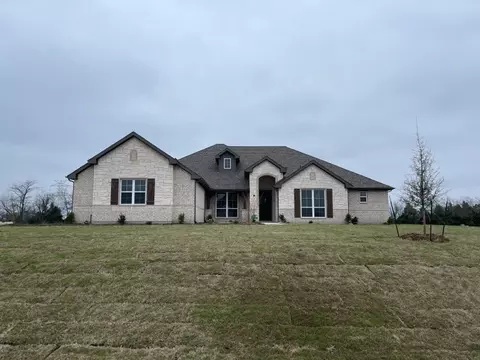 1185 Emilia Dr, Farmersville, TX 75442