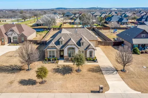 966 Prairie Timber Rd, Burleson, TX 76028
