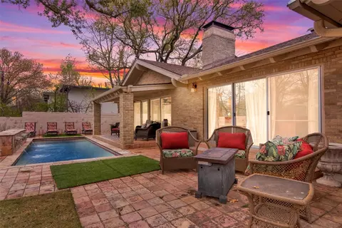 1201 Western Hills Dr, Sherman, TX 75092