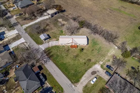 View/Area - 304 W Thomas St, Leonard, TX 75452 photo 2 of 2