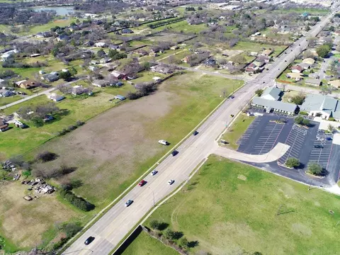 2500 California Ln, Dalworthington Gardens, TX 76015