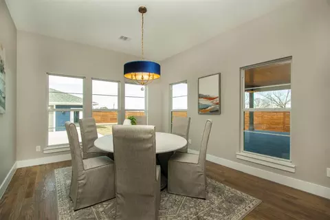 Dining - 211 E Wall St, Grapevine, TX 76051 photo 1 of 1