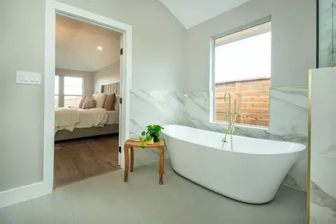 Bedroom - 211 E Wall St, Grapevine, TX 76051 photo 2 of 3