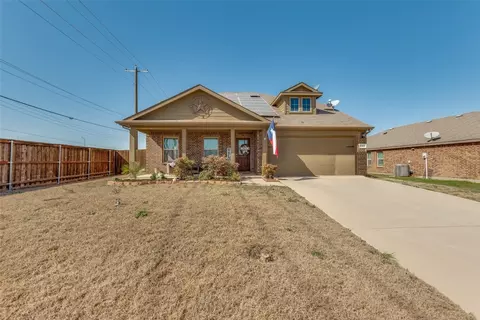 2501 Stonegate Dr, Seagoville, TX 75159