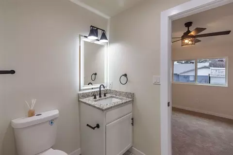 Bath - 628 E Murray St, Denison, TX 75021 photo 3 of 4