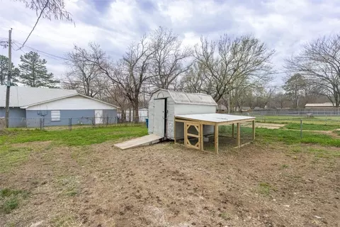 Other - 628 E Murray St, Denison, TX 75021 photo 4 of 4
