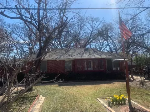 9620 Paramount Ave, Dallas, TX 75217