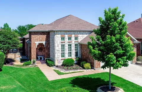 526 Bridle Ct, Fairview, TX 75069