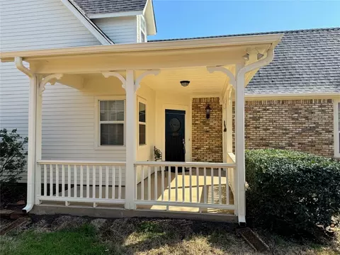 Exterior - 305 Denton St E, Argyle, TX 76226 photo 3 of 12