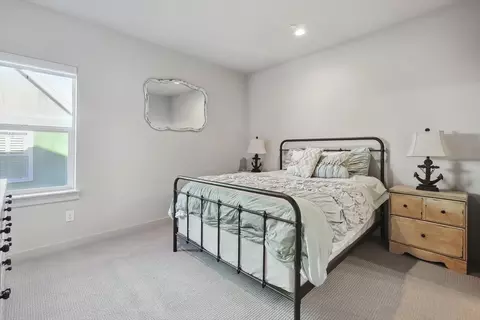 Bedroom - 960 Meadow Bend Loop S, Grapevine, TX 76051 photo 4 of 4