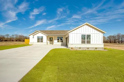 418 Redbud Ln, Tolar, TX 76476