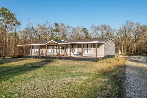 10095 Ferry Lake School Rd, Oil City, LA 71061