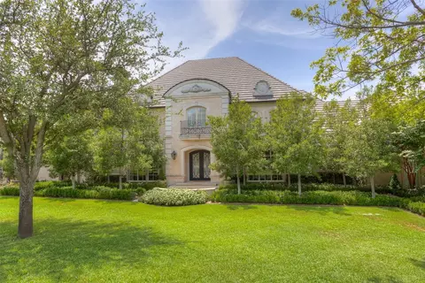 6221 Indian Creek Dr, Westover Hills, TX 76107