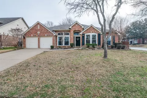 2700 Summer Wind Dr, Grapevine, TX 76051