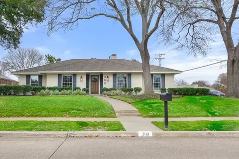 300 Canyon Valley Dr, Richardson, TX 75080