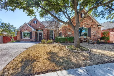 2813 Dove Ct, Mckinney, TX 75072