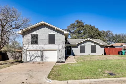 3528 Walton Ave, Fort Worth, TX 76133