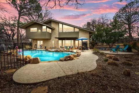 2315 Southridge Dr, Denton, TX 76205