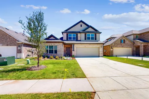 509 Claremont Dr, Justin, TX 76247