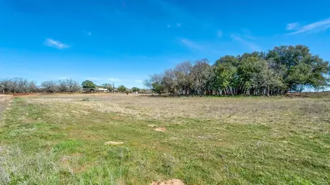 1001 Lambert Ct, Weatherford, TX 76088