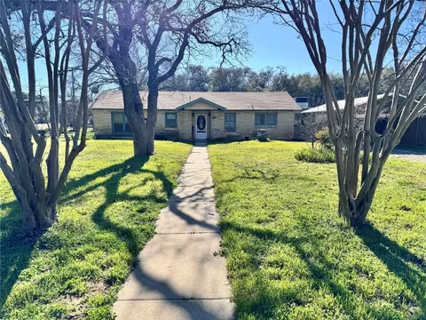 1500 Phillips Dr, Brownwood, TX 76801