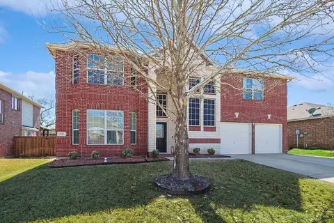 9117 Windsor Dr, Little Elm, TX 75068