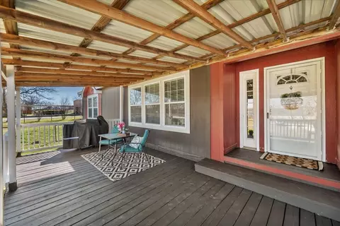10517 Singleton Ln, Crowley, TX 76036 photo 5