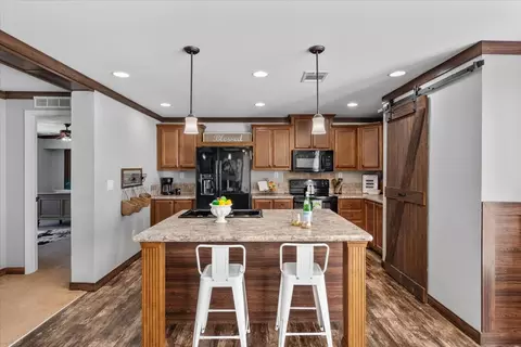 10517 Singleton Ln, Crowley, TX 76036 photo 14