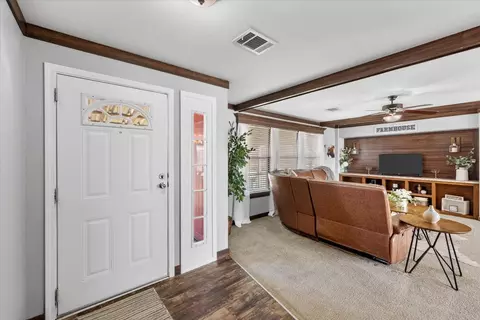 10517 Singleton Ln, Crowley, TX 76036 photo 6